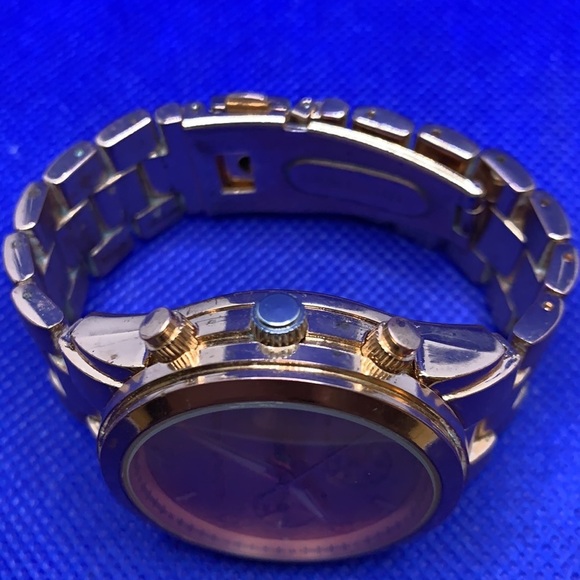 Michael Kors Layton Chronograph in rose gold - Picture 3 of 7